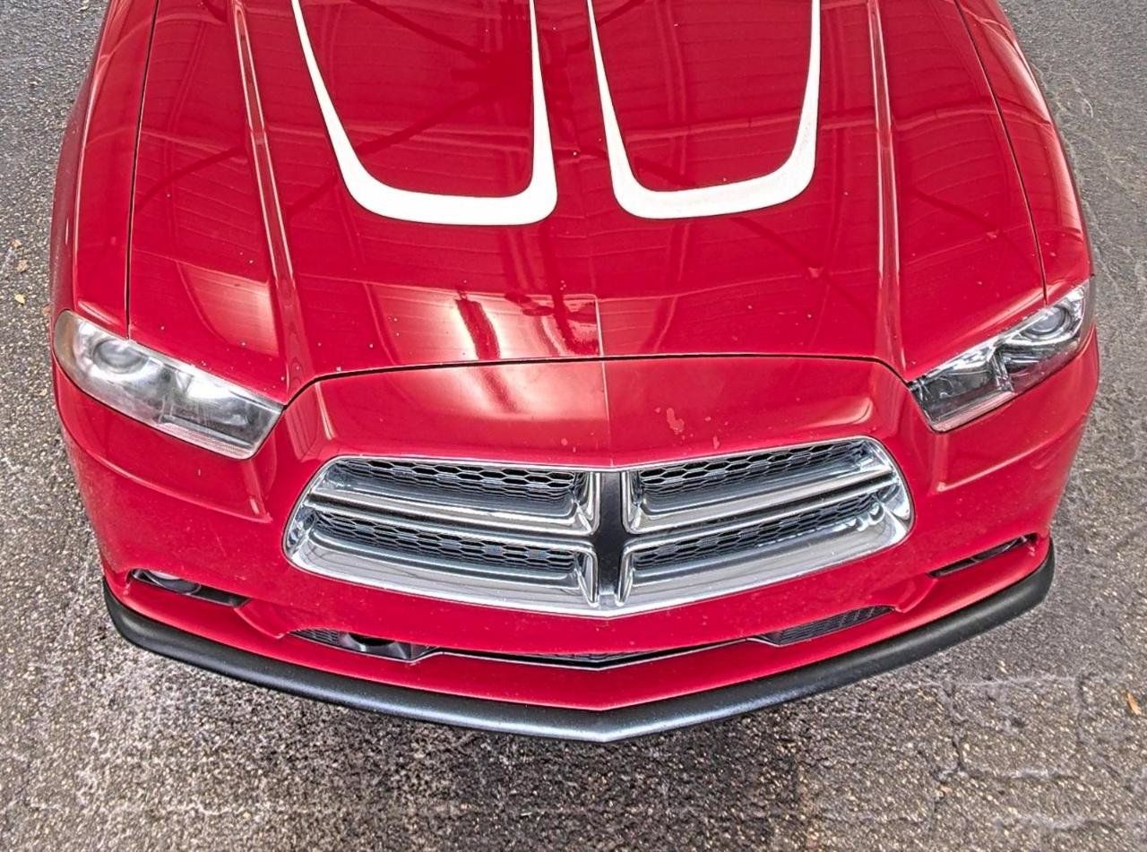 Used 2011 Dodge Charger R/T RWD image 7