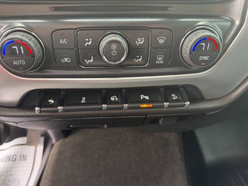 Used 2014 GMC Sierra 1500 SLE w/ SLE Value Package AWD/4WD image 24