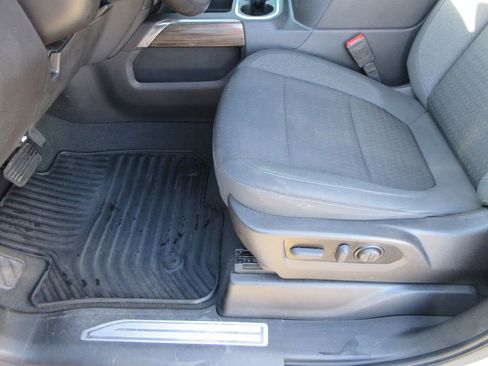 Certified 2022 Chevrolet Silverado 1500 RST w/ Texas Edition Plus image 24