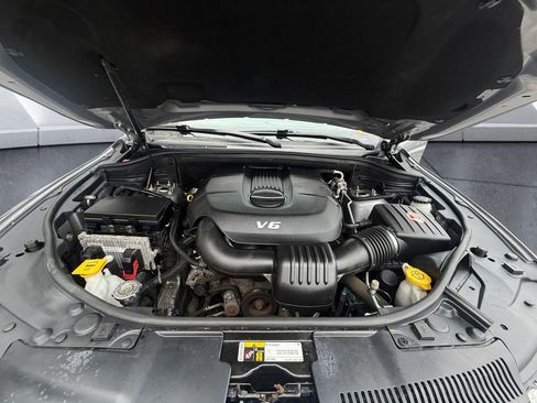 Used 2015 Dodge Durango Limited w/ Nav & Power Liftgate Group image 18