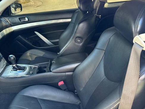 Used 2015 INFINITI Q60 Journey RWD image 13