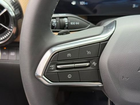 New 2026 Chevrolet Equinox ACTIV w/ Convenience Package III image 15