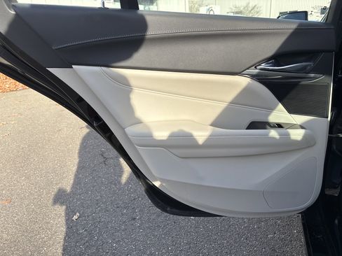 Used 2021 Cadillac CT4 Premium Luxury image 30