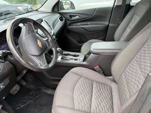 Used 2019 Chevrolet Equinox LT FWD image 6