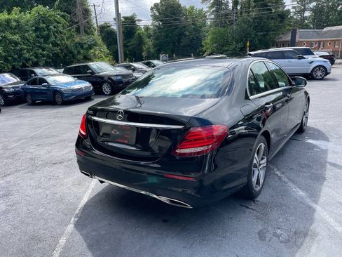 Used 2019 Mercedes-Benz E 300 image 6