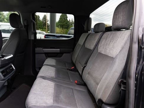 Used 2023 Ford F150 XLT AWD/4WD image 19