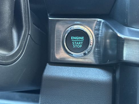 New 2026 Ford F250 Lariat w/ Lariat Premium Package image 25