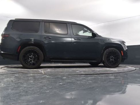 Used 2022 Jeep Wagoneer Series III image 52