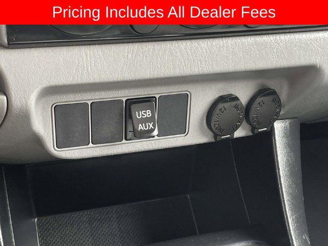Used 2014 Toyota Tacoma PreRunner w/ SR5 Package RWD image 30