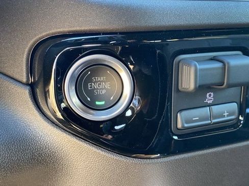 New 2026 Chevrolet Silverado 1500 LT w/ Z71 Off-Road Package image 16