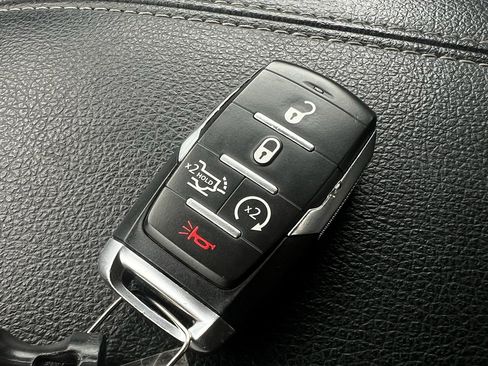 Used 2025 RAM 1500 Big Horn image 30