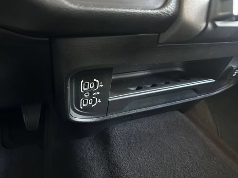 Used 2022 RAM 3500 Tradesman AWD/4WD image 30