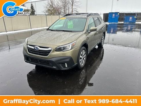 Used 2020 Subaru Outback Premium image 1