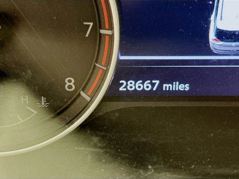 Used 2023 Nissan Rogue SV image 19