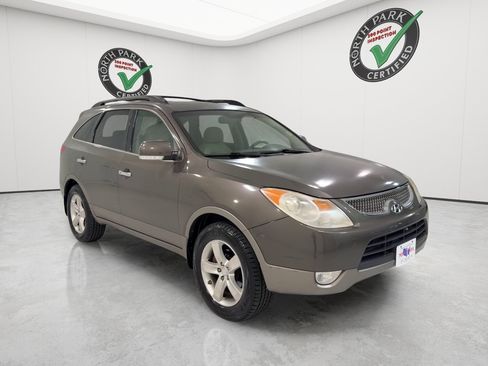 Used 2009 Hyundai Veracruz Limited w/ Navigation Pkg 4 AWD/4WD image 7