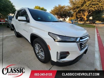 Used 2022 Chevrolet Traverse LT