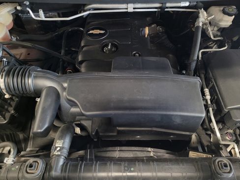 Used 2021 Chevrolet Colorado LT w/ Safety Package RWD image 31