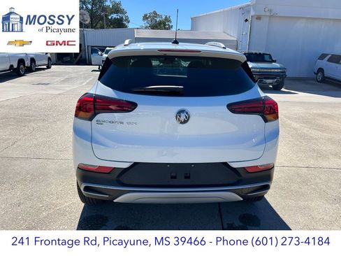 Certified 2023 Buick Encore GX Select w/ Safety Package II image 6
