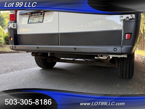 Used 2016 RAM ProMaster 2500 w/ Premium Appearance Group image 44