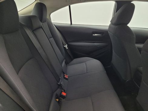 Used 2020 Toyota Corolla LE FWD image 19