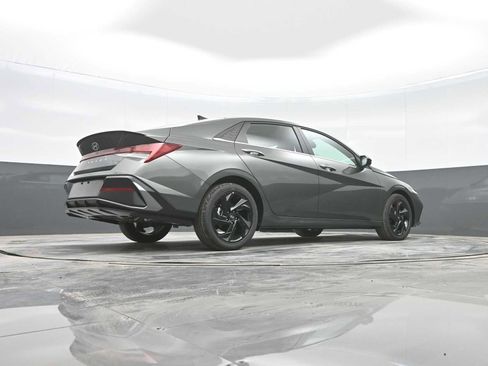 New 2026 Hyundai Elantra SEL Sport Premium image 27