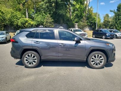 Used 2019 Toyota RAV4 Limited w/ Cold Weather Package