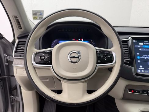 Used 2023 Volvo XC90 B6 Plus w/ Protection Package AWD/4WD image 14