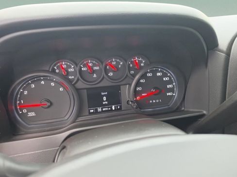 Used 2025 Chevrolet Silverado 2500 Custom w/ Custom Value Package AWD/4WD image 18