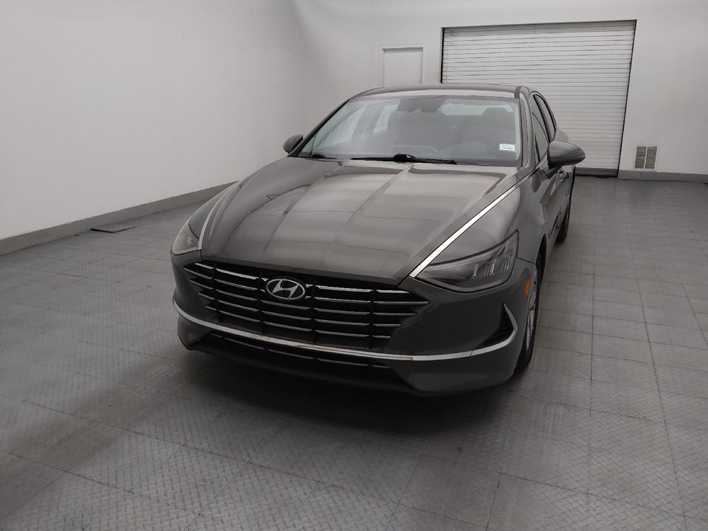 Used 2023 Hyundai Sonata SE w/ Preferred Accessory Package FWD image 15