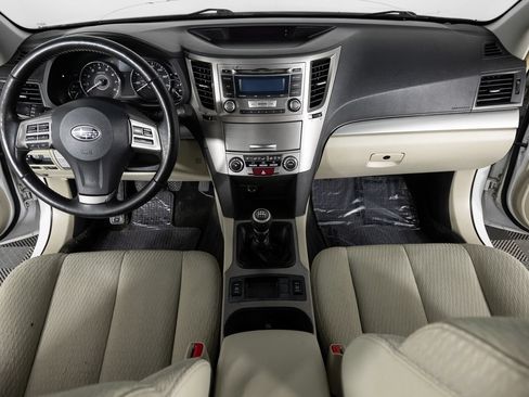 Used 2012 Subaru Outback 2.5i Premium w/ All-Weather Pkg AWD/4WD image 34