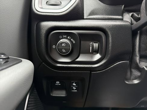 Used 2020 RAM 1500 Big Horn image 23