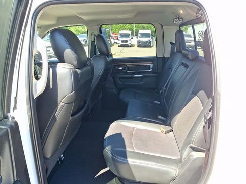 Used 2015 RAM 1500 Laramie w/ Convenience Group image 8