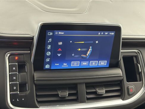 Used 2022 Chevrolet Tahoe Z71 w/ Luxury Package image 21