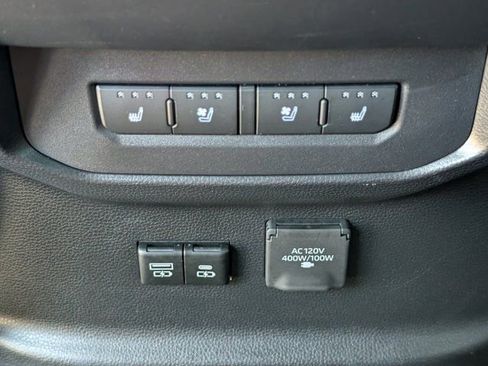 Used 2025 Toyota Tundra 1794 Edition AWD/4WD image 31