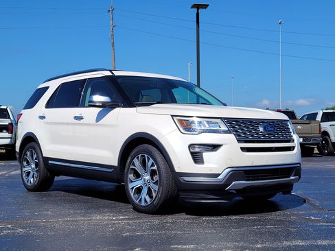 Used 2018 Ford Explorer Platinum AWD/4WD image 1
