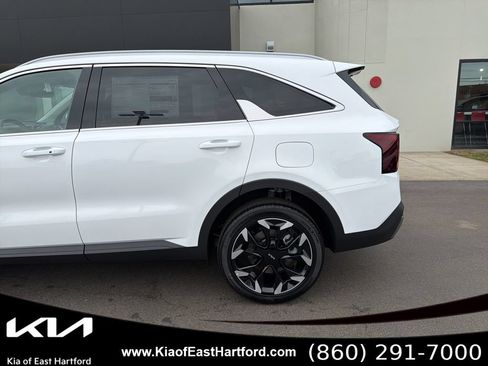 New 2026 Kia Sorento EX AWD/4WD image 9