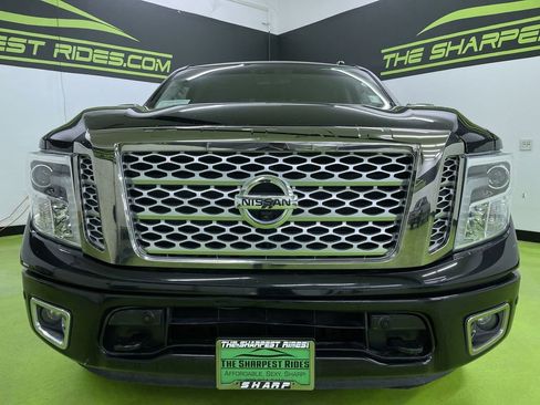 Used 2017 Nissan Titan Platinum Reserve image 3