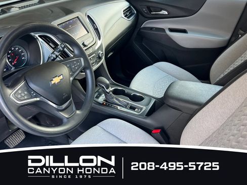 Used 2022 Chevrolet Equinox LS w/ LS Convenience Package AWD/4WD image 10