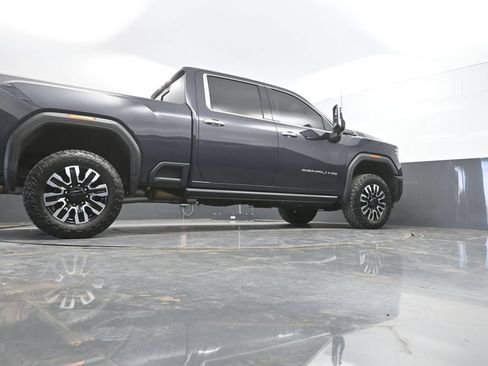 Used 2024 GMC Sierra 2500 Denali Ultimate AWD/4WD image 44