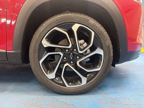 New 2026 Chevrolet Trax RS w/ Driver Confidence Package FWD image 3