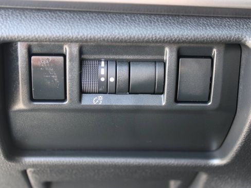 Used 2025 Subaru Impreza 2.0i Sport image 13