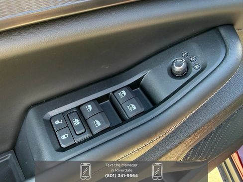 New 2025 Jeep Grand Cherokee L Altitude image 13