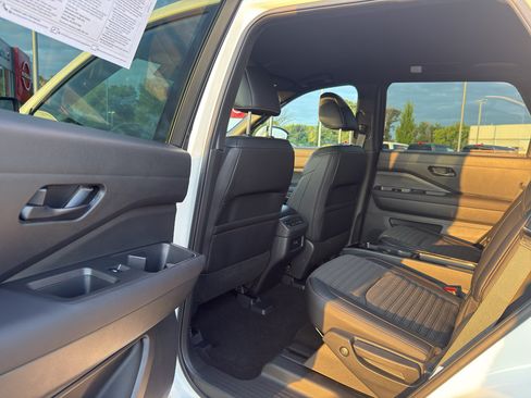 Certified 2025 Nissan Pathfinder Rock Creek AWD/4WD image 29