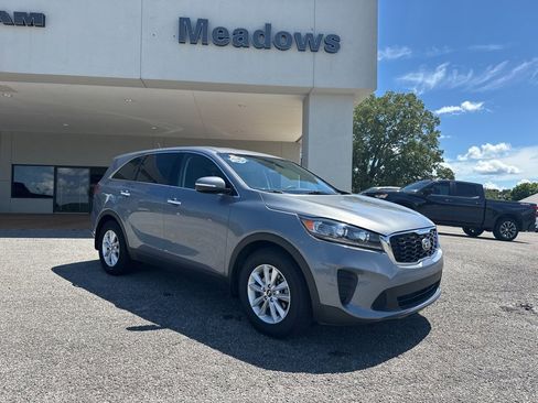 Used 2020 Kia Sorento L image 1