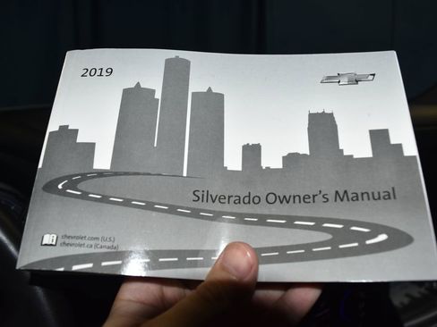 Used 2019 Chevrolet Silverado 1500 LT w/ All-Star Edition image 10