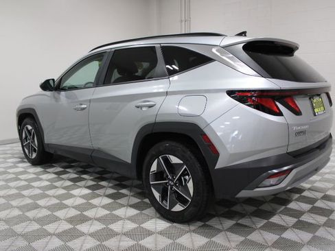 Used 2025 Hyundai Tucson SEL FWD image 9