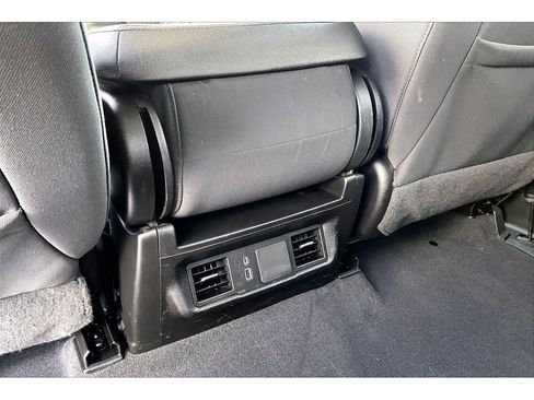 Used 2024 Chevrolet Silverado 1500 Custom image 25