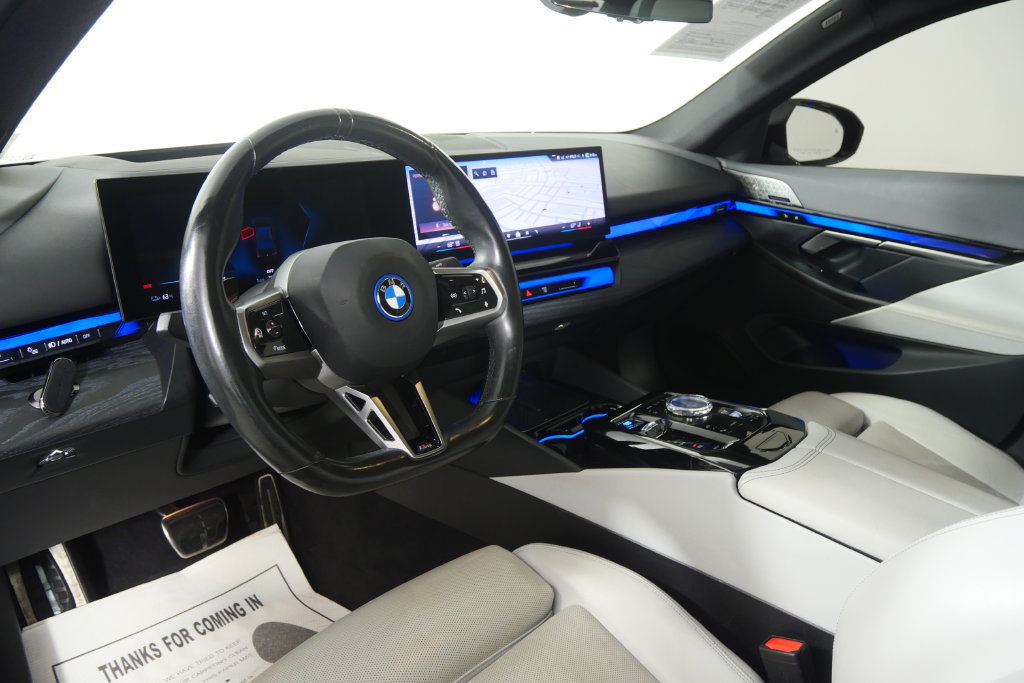 Certified 2024 BMW i5 eDrive40i w/ Executive Package RWD image 14