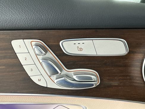 Certified 2022 Mercedes-Benz GLC 300 4MATIC image 19