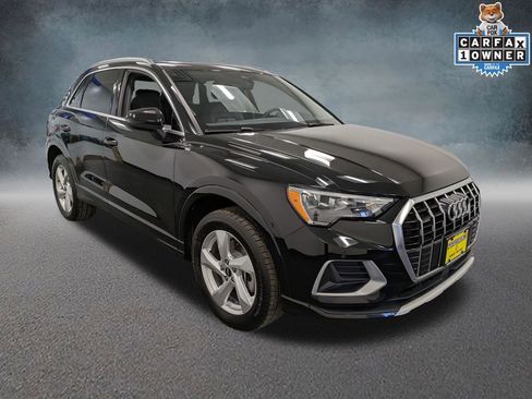 Used 2021 Audi Q3 2.0T Premium image 3